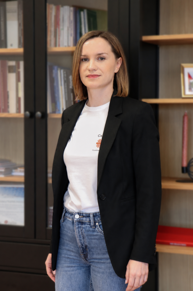 Katarina Paulić, ravnateljica